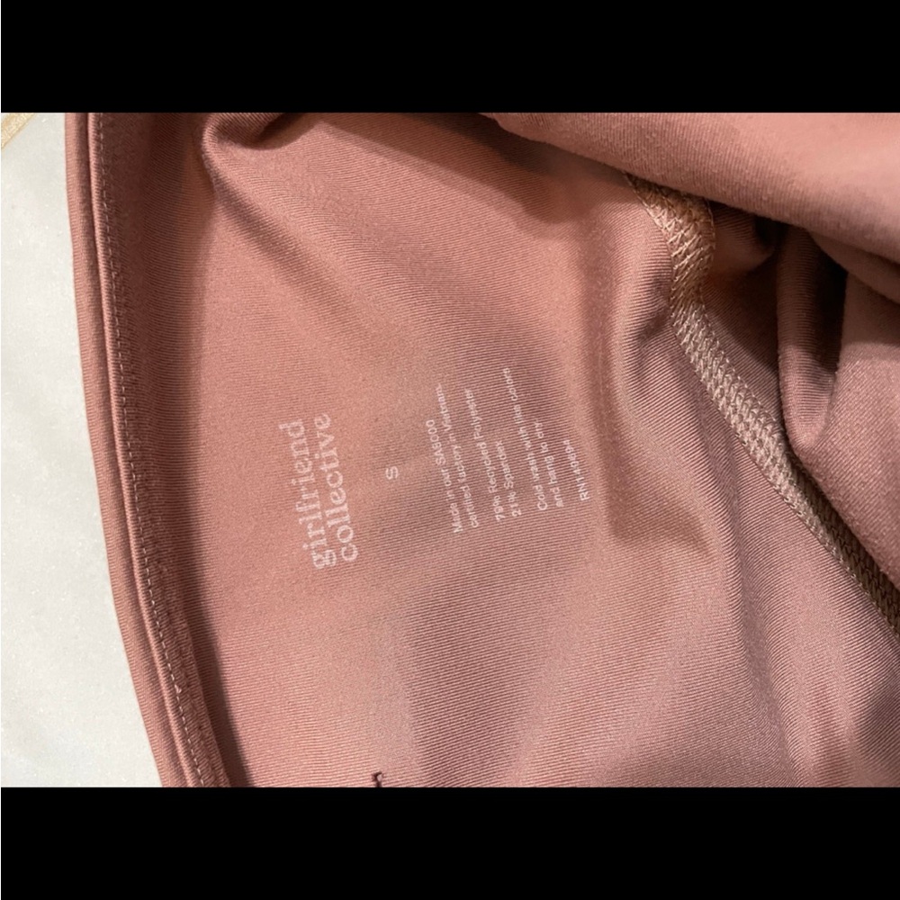 Girlfriend Collective Set - Picture 2 of 7